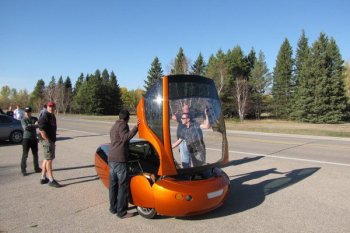 В США появился напечатанный 3D- автомобиль