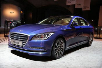 Корейцы представили седан Hyundai Genesis второго поколения Корейцы представили седан Hyundai Genesis второго поколения