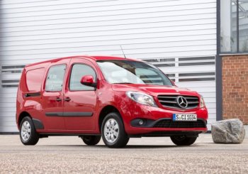 Мерседес планирует запустить в продажу в 2016 году кроссовер на базе Renault Мерседес планирует запустить в продажу в 2016 году кроссовер на базе Renault