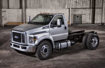 Ford представил новые тяжелые пикапы и грузовики Ford представил новые тяжелые пикапы и грузовики