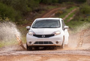 Nissan Note получит кузов с самоочисткой Nissan Note получит кузов с самоочисткой