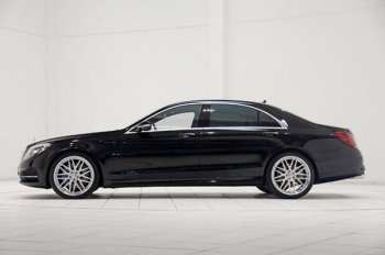 Компания Mercedes-Benz продемонстрировала бронированные седан «S»-класса Компания Mercedes-Benz продемонстрировала бронированные седан «S»-класса