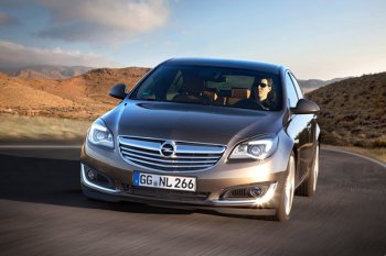 Немецкий концерн представил обновленную модель Opel Insignia